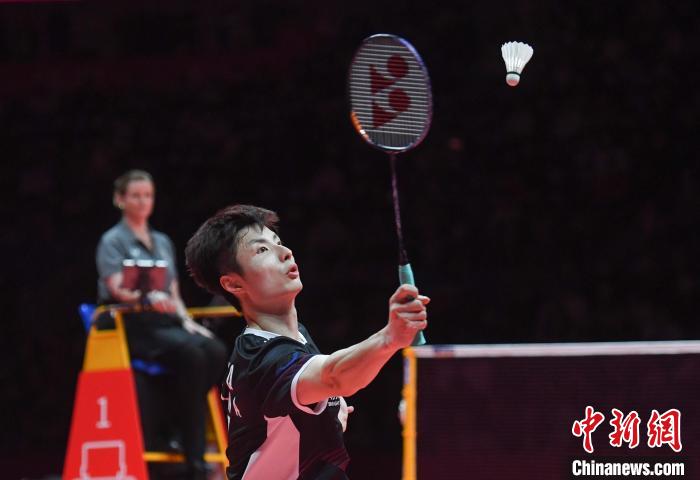杭州世界羽联总决赛石宇奇以银收官：历经伤病