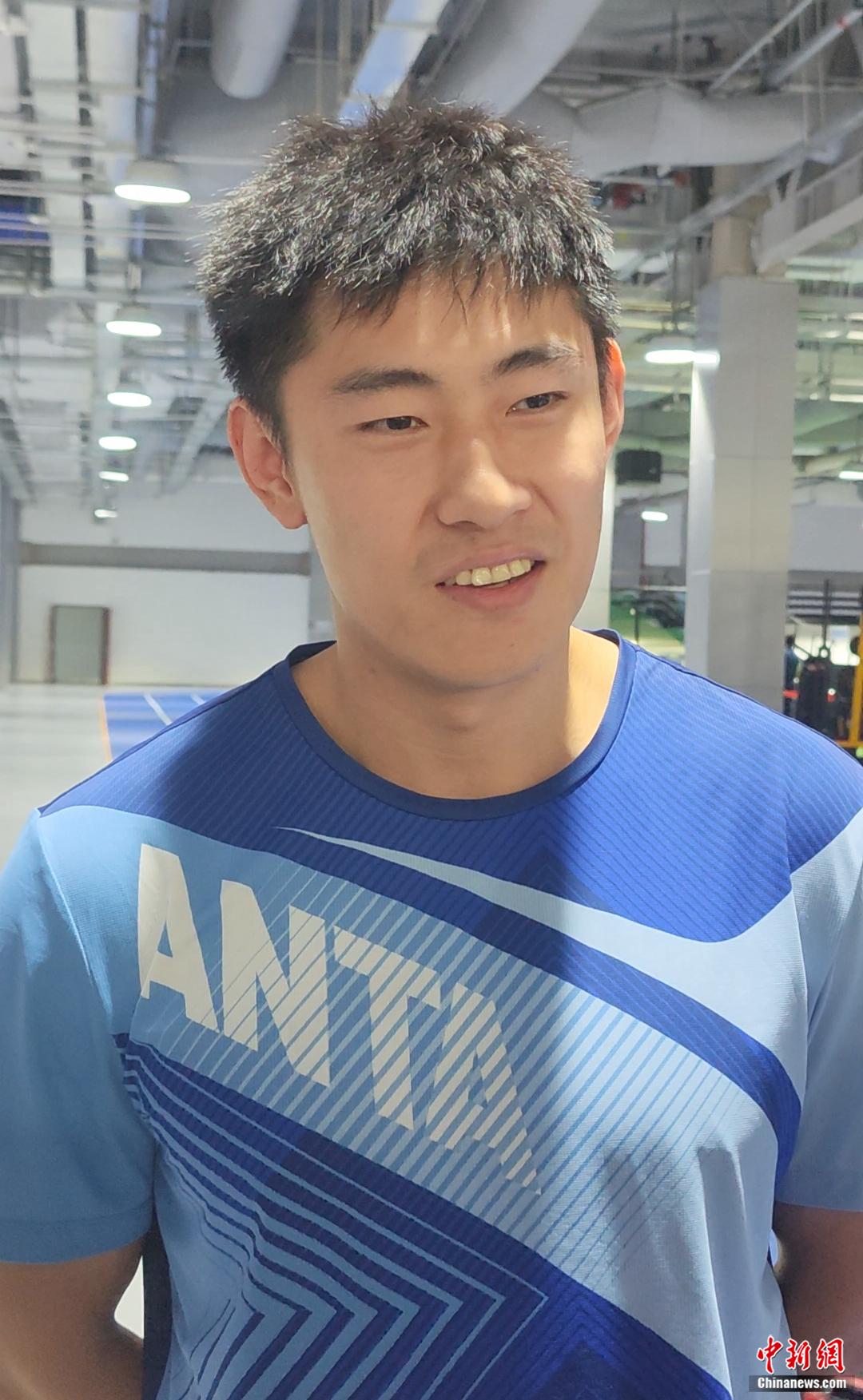 中国雪车钢架雪橇国家队备战米兰冬奥会 突破成