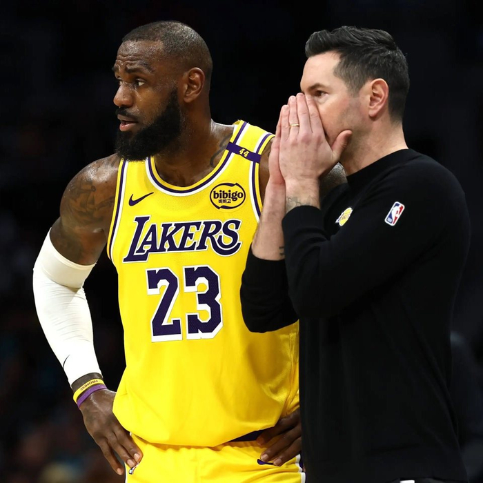 勒布朗·詹姆斯季后赛关键战后或退役 勇士骑士